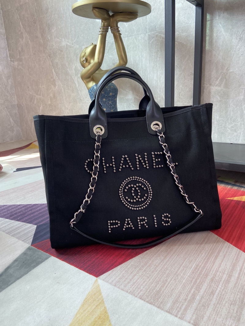 Ch**el shopping bags